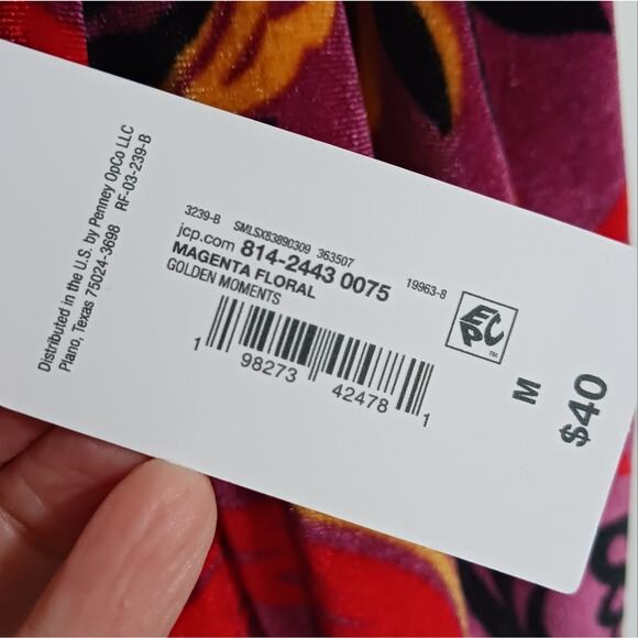 NEW purple velour mock neck with tropical flowers sz M - Picture 10 of 11